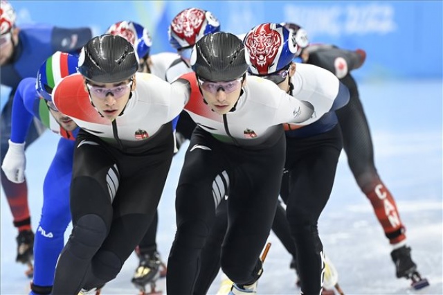 Peking 2022 - Gyorskorcsolya - Liu Shaoang 4. 1500 méteren