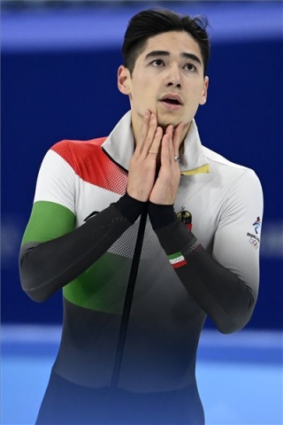 Peking 2022 - Gyorskorcsolya - Liu Shaoang olimpiai bajnok 500 méteren 