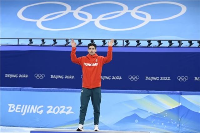 Peking 2022 - Gyorskorcsolya - Liu Shaoang olimpiai bajnok 500 méteren 