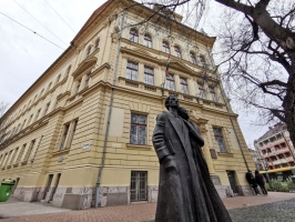 Radnóti Miklós Gimnázium