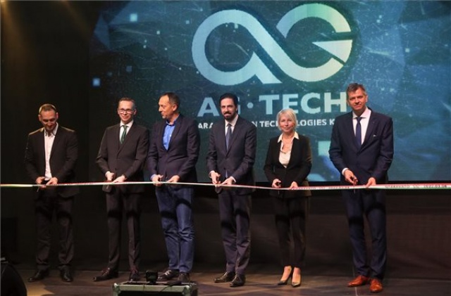 Átadták az Arago Green Technologies Kft. autóalkatrész gyárát a borsodi Sajókeresztúron