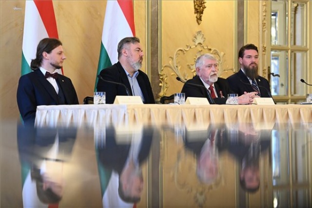 Pénteken nyílik a Királyok és szentek - Az Árpádok kora című kiállítás Székesfehérváron