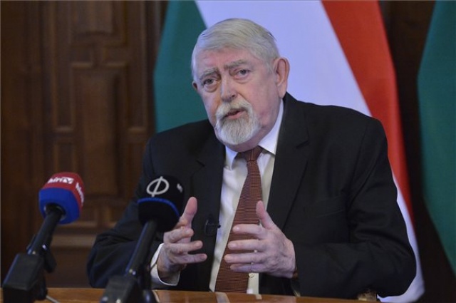 Választás 2022 - Kásler: másfél milliárd forintot kapott a Heim Pál kórház