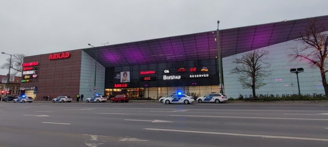 Bombariadó Árkád Szeged