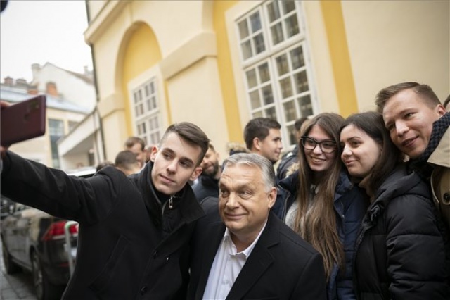 Választás 2022 - Orbán Viktor Székesfehérváron 
