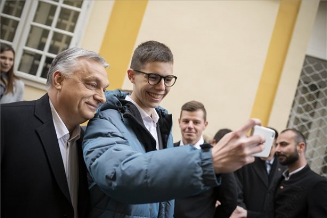 Választás 2022 - Orbán Viktor Székesfehérváron 