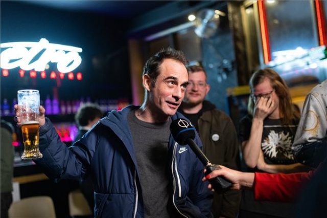 Választás 2022 - A Magyar Kétfarkú Kutya Párt eredményváró rendezvénye 