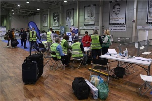 Ukrajnai háború - A BOK csarnokban létesített humanitárius tranzitpont 