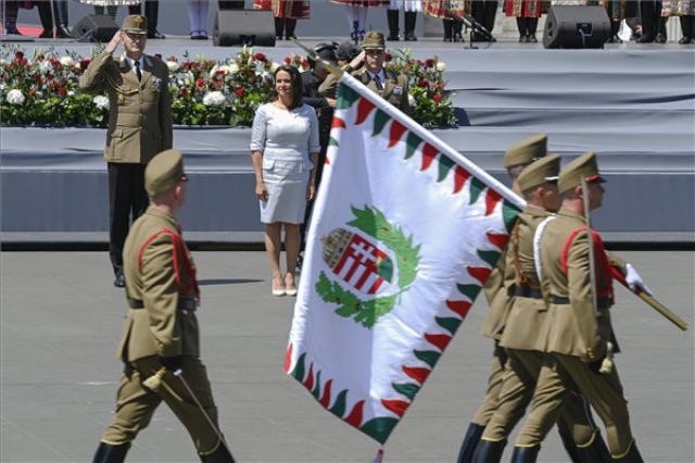 Novák Katalin köztársasági elnök beiktatása - Díszceremónia a Kossuth téren