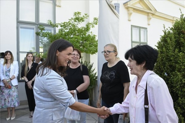 Novák Katalin köztársasági elnök beiktatása - Megnyitották a Sándor-palotát 