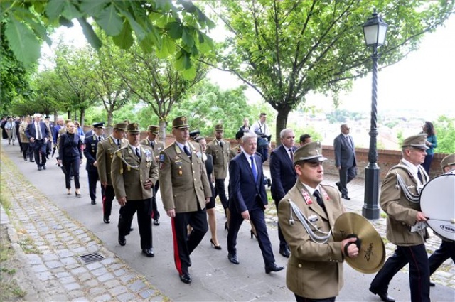 Ünnepség a honvédelem napján a budai Várban
