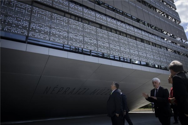 Átadták a Néprajzi Múzeum új épületét
