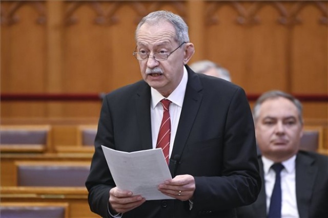 Az Országgyűlés plenáris ülése 