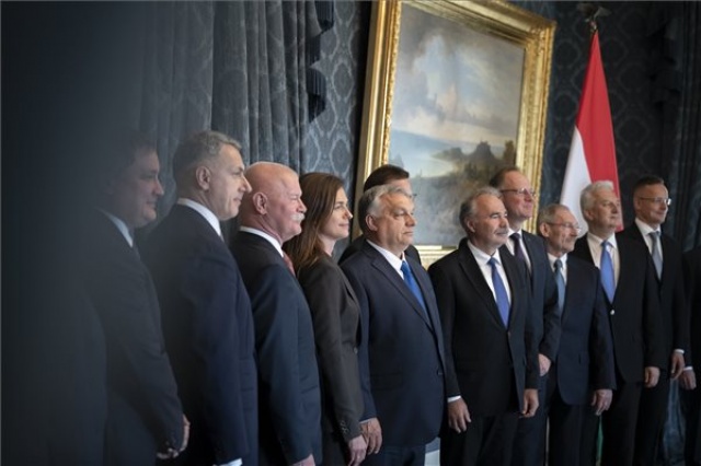 Megalakult az ötödik Orbán-kormány