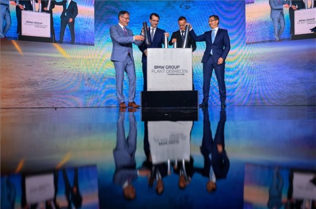 A BMW Group debreceni gyárának alapkőletétele