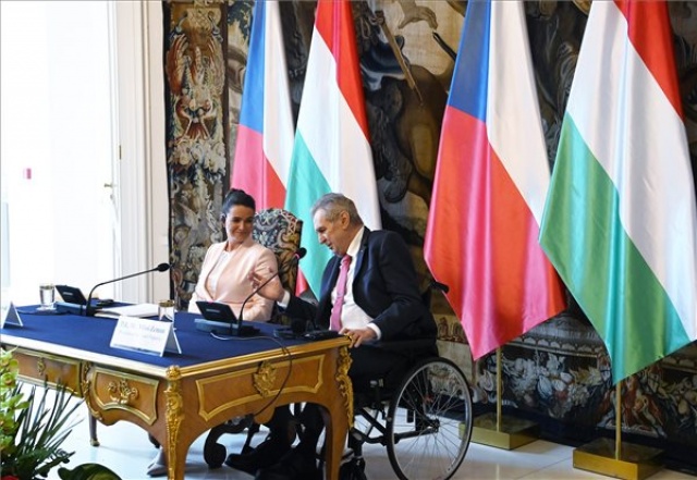 Novák Katalin Prágában