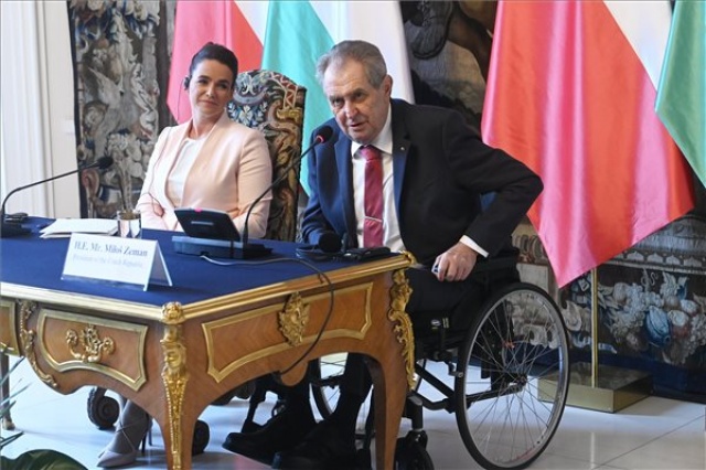 Novák Katalin Prágában