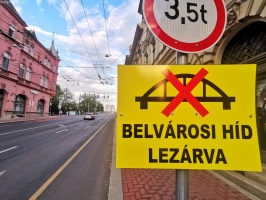 Lezárt Belvárosi híd
