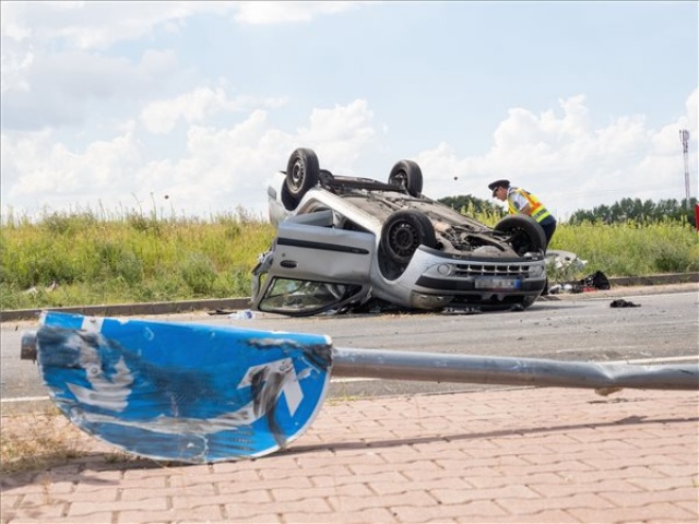 Halálos baleset történt a 61-es főúton