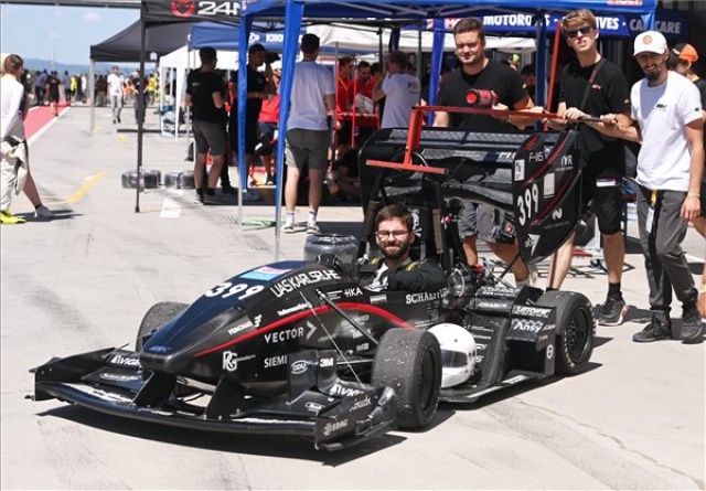 A Formula Student East nemzetközi hallgatói konstrukciós verseny a Hungaroringen