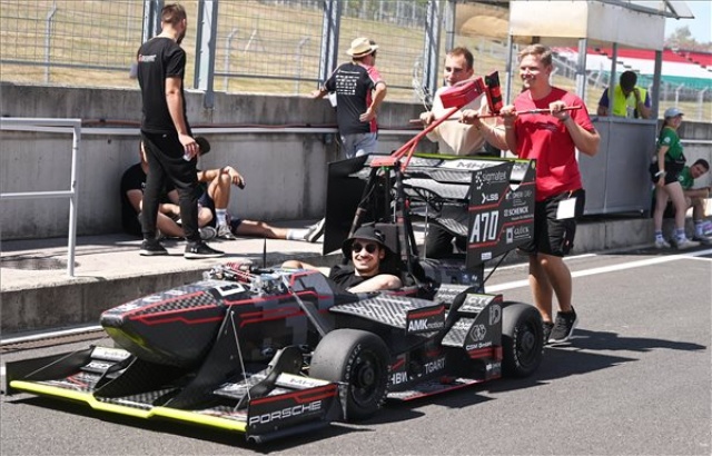 A Formula Student East nemzetközi hallgatói konstrukciós verseny a Hungaroringen