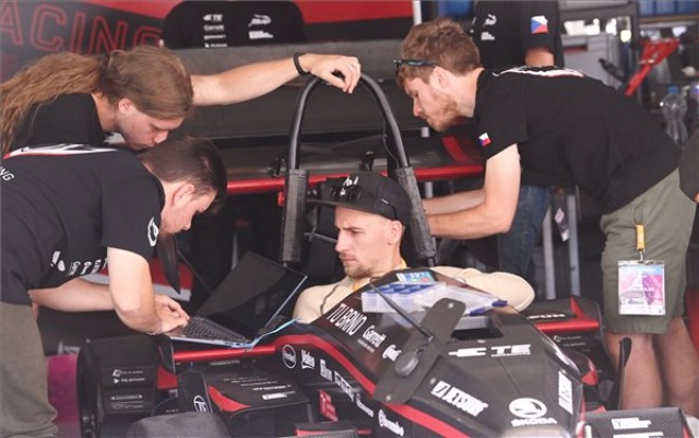 A Formula Student East nemzetközi hallgatói konstrukciós verseny a Hungaroringen