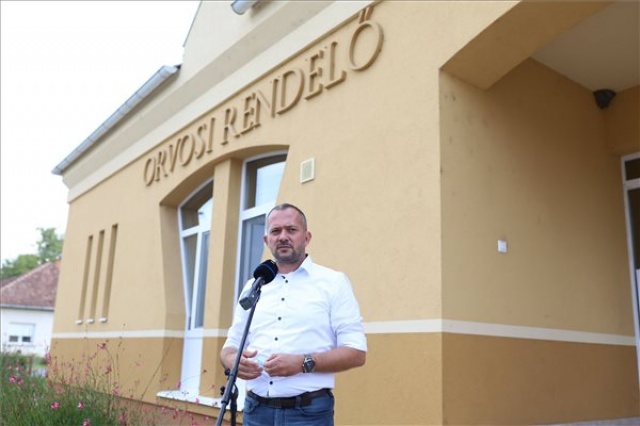 A Magyar falu programban újult meg az orvosi rendelő Forráskúton 
