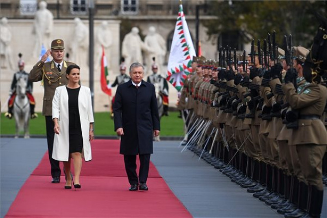 Az üzbég elnök Budapesten