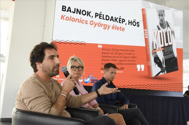 Könyv jelent meg Kolonics Györgyről
