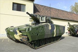 Önkéntes katonák eskütétele és a Lynx harcjárművek átadása Budapesten