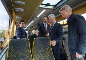 Száz új magyar busz áll forgalomba a Volánbusznál