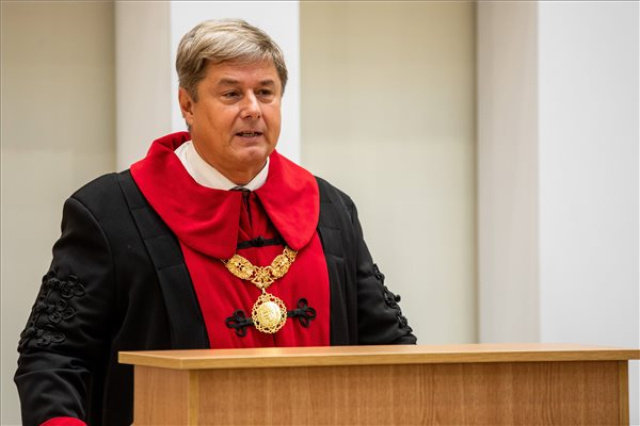 ÁJTK