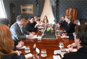 Családszervezetek vezetőivel egyeztetett Novák Katalin
