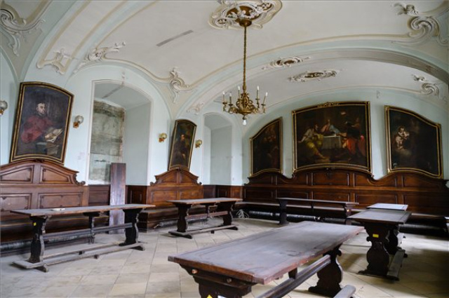 Megújul a veszprémi várnegyed