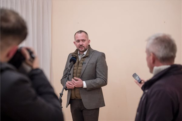 Gyopáros Alpár: a Magyar falu program kiemelten támogatja az energetikai korszerűsítést