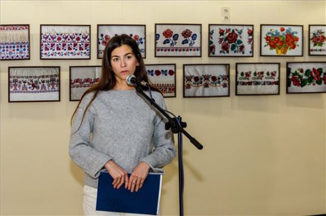 Megérkezett Kárpátaljára a NOE családokat és zeneiskolákat segítő adománya