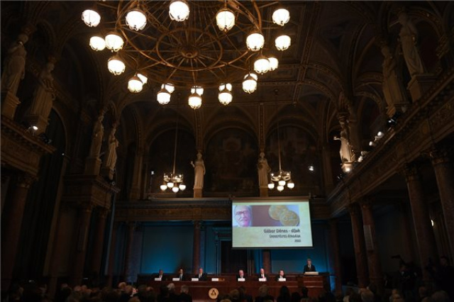 Átadták a 2022-es Gábor Dénes-díjakat
