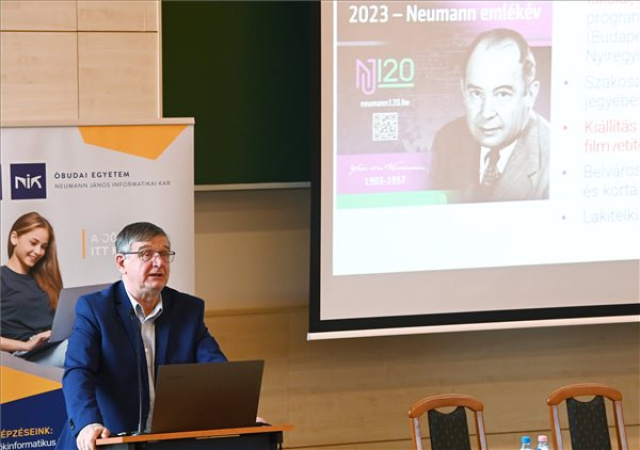 Megkezdődött a Neumann János-emlékév
