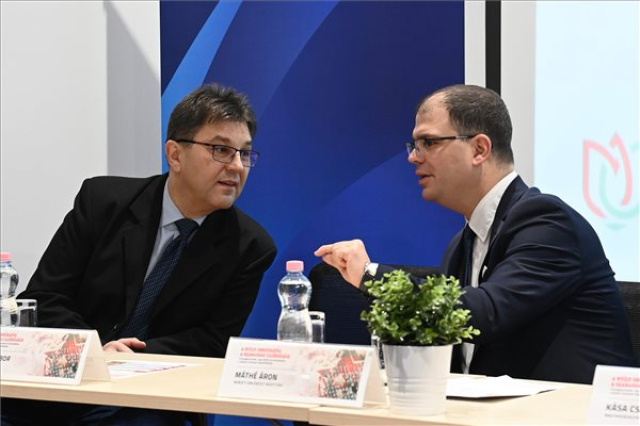 A média és az állambiztonság kapcsolatáról indult sajtótörténeti kutatás