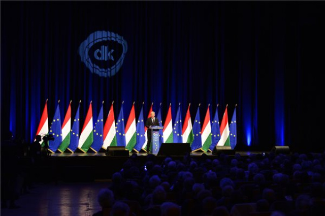 Gyurcsány Ferenc évértékelő beszéde a DK tisztújító kongresszusán