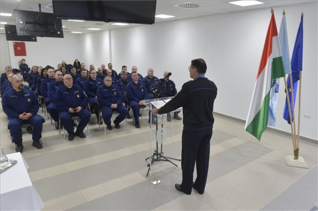 Illegális bevándorlás - Újabb magyar rendőri egység indul Észak-Macedóniába