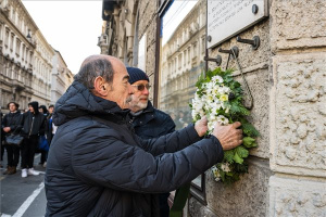 Neumann János matematikusra emlékeztek szülőházánál Budapesten