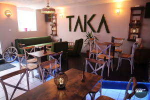 Taka Coffee & Bar 