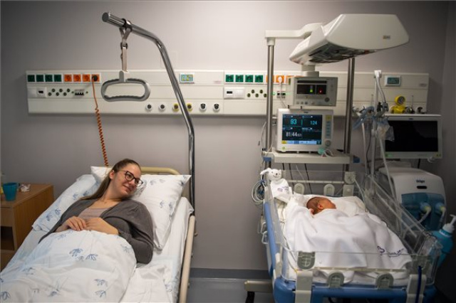Megnyílt az első emelt szintű koraszülött intenzív osztály a hazai magánegészségügyben