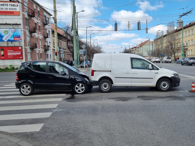 Baleset Párizsi krt