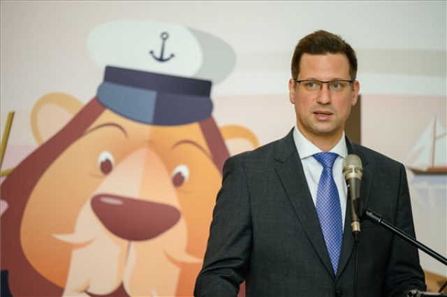 Ötcsillagos hotel nyílt Szántódon