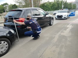 Koccanás a Belvárosi hídon