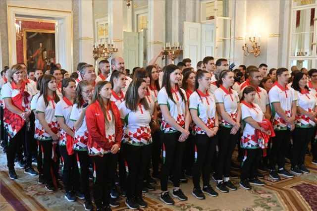 A Speciális Olimpiai Játékokra utazó csapatot fogadta a köztársasági elnök