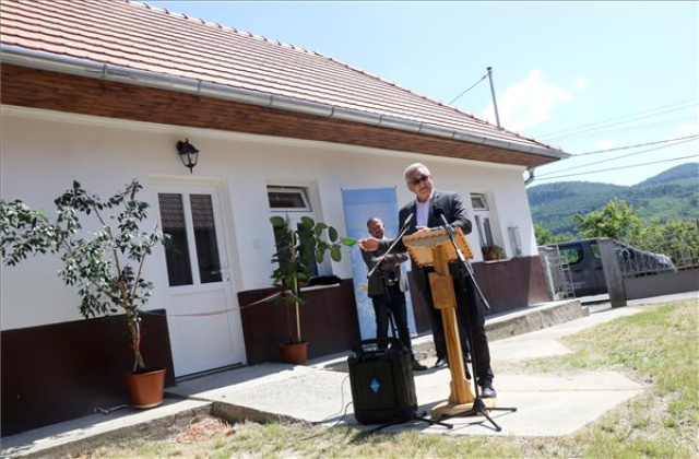 Falugondnoki szolgálat indult Nagybarcán