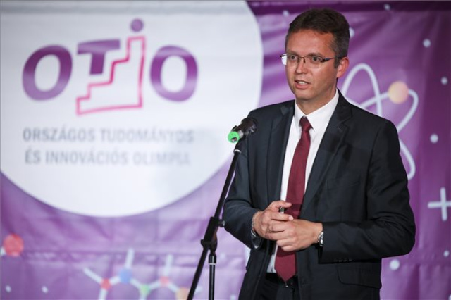 Átadták az Országos Tudományos és Innovációs Olimpia díjait